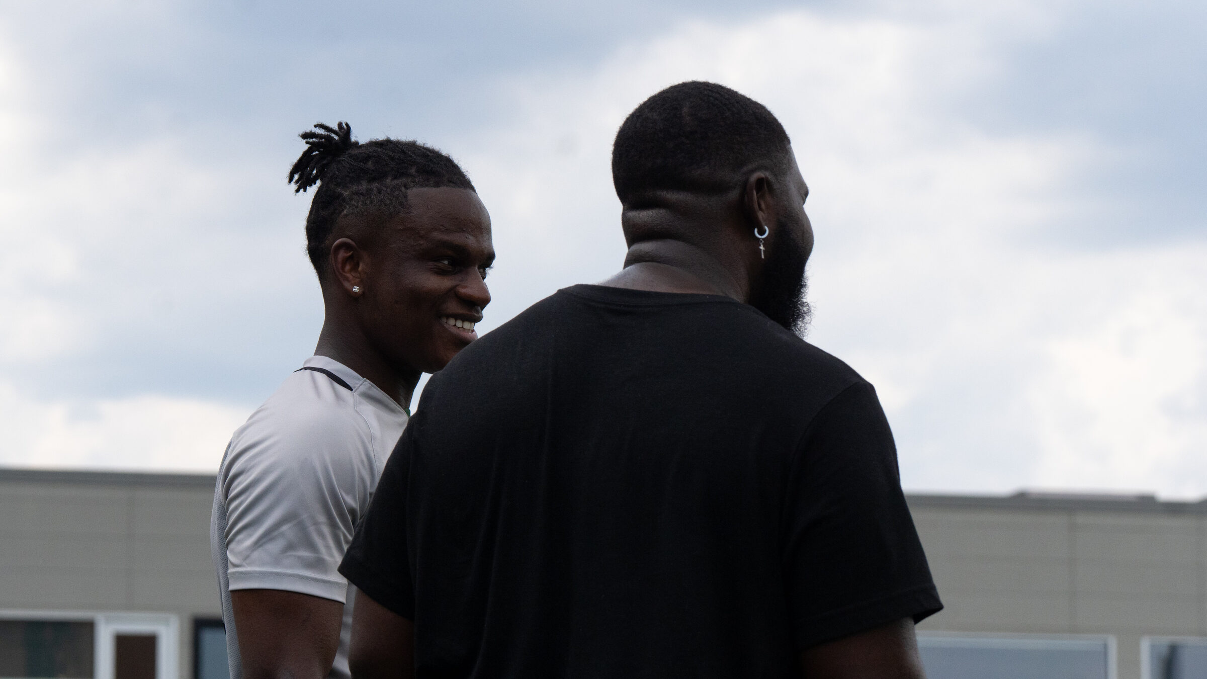 Coach Kanou training with the ball
